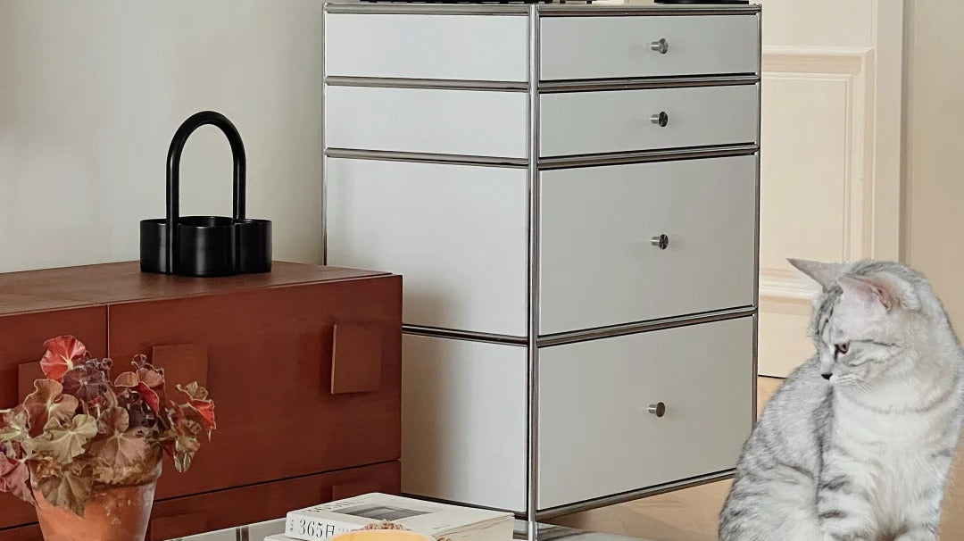 Vintage Style | Minimalist Modern Spaces: A Touch of Subtle Luxury