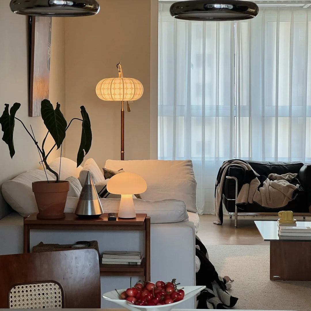 Mid-century modern style | The combination of curved walls and furniture. A small move but very healing