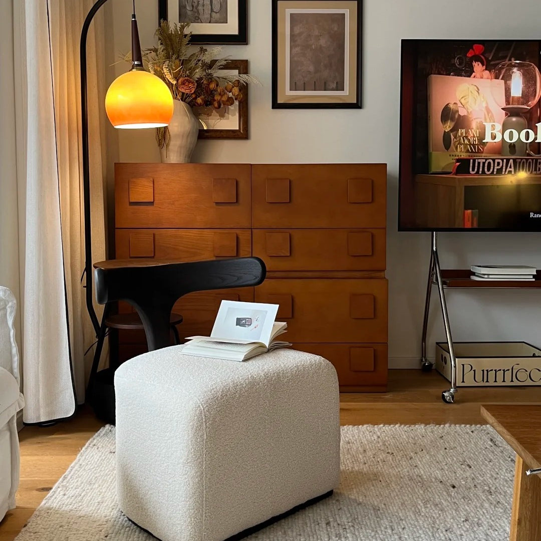 Vintage Style | The Charm of European Living Rooms and Retro Decor