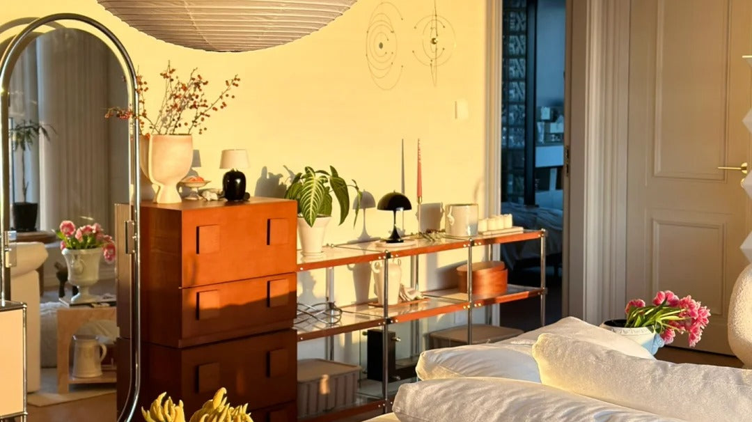 Vintage Style in Small Spaces: How to Achieve Retro Charm in Limited Areas